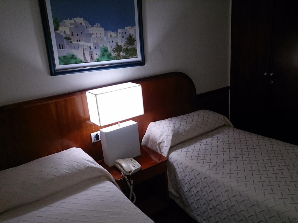 Hotel Orly Corrientes Quarto foto